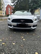 Ford Mustang 3.7I V6 Cabrio  - silberne Ford Mustang