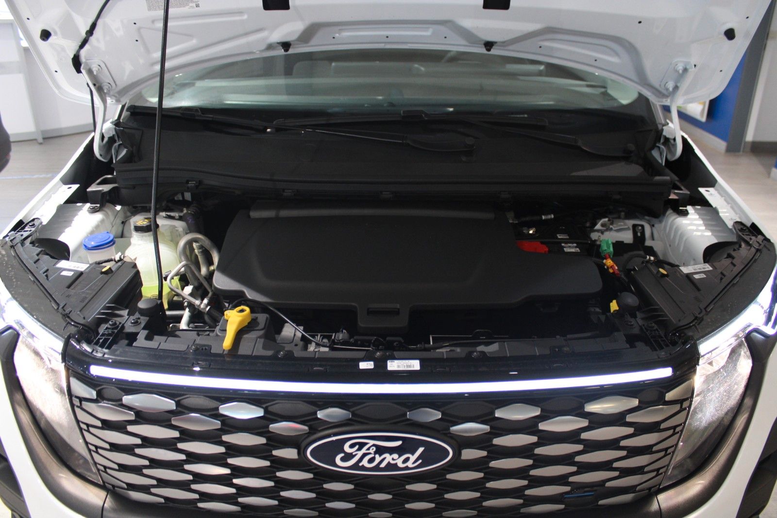 Fahrzeugabbildung Ford Transit Courier 46 kWh Elektromotor Trend SOFORT