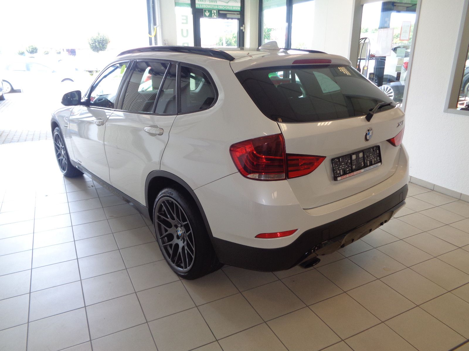 Fahrzeugabbildung BMW X1 xDrive 25d / XENON / NAVI / AHK / GARANTIE