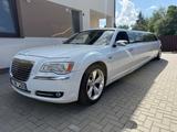 Chrysler 300C limousine - weiße Chrysler 300C