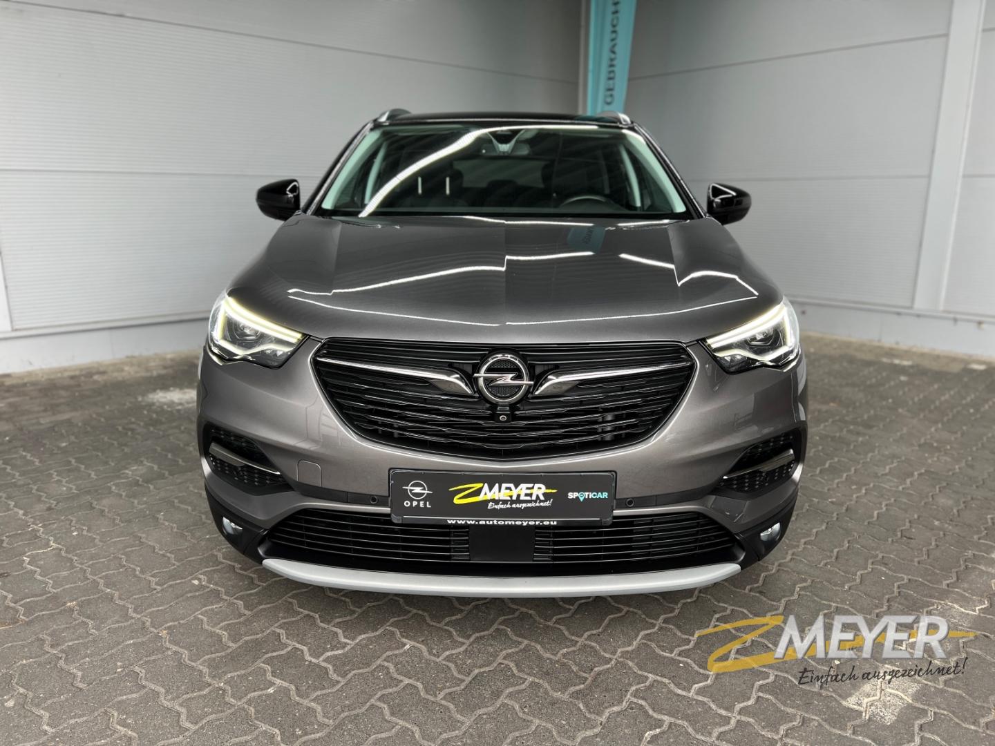 Opel Grandland X Ultimate 1.2 MT6 AHK PDC SHZ LHZ AGR