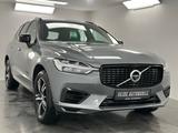 Volvo XC60 R Design T8  Recharge Plug-In Hybrid AWD - Volvo XC60: R Design