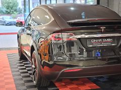 Fahrzeugabbildung Tesla Model X P90D DUAL-MOTOR (FREE SUPERCHARGE/7'SITZ