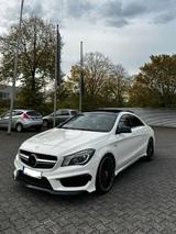 Mercedes-Benz Mercedes CLA 45 AMG Turbo  Performance- Ta... - Mercedes-Benz CLA 45 AMG in Düsseldorf