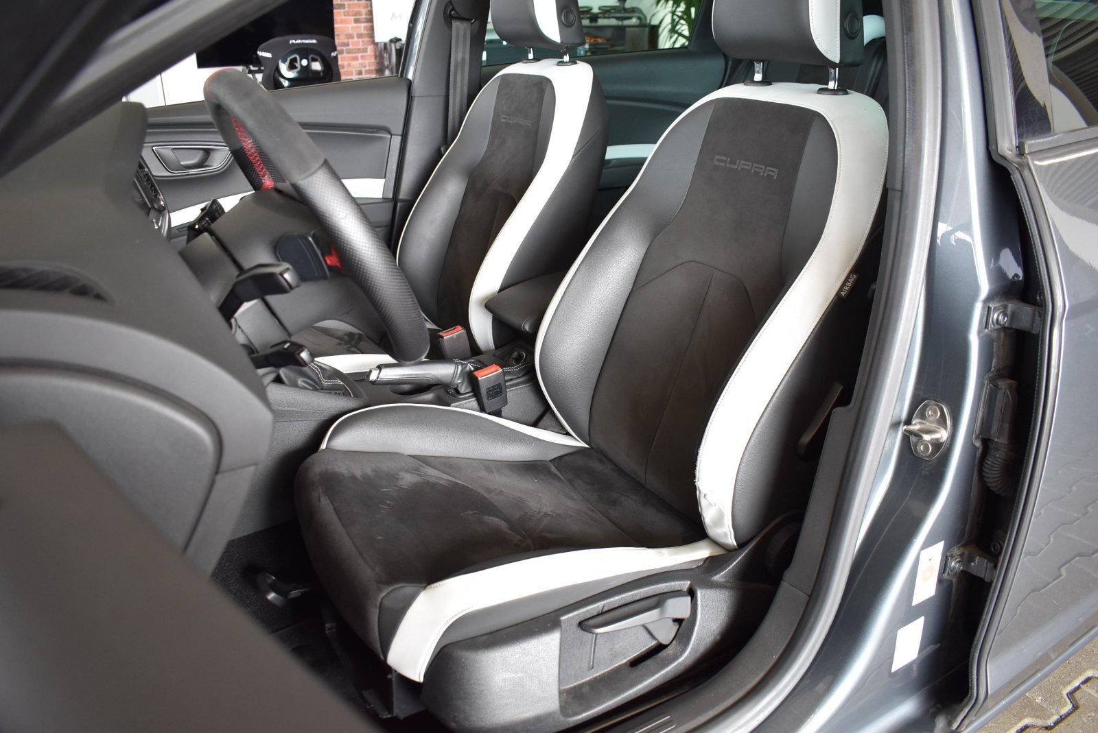 Seat Leon ST Cupra 265 ch DSG • Baquets Alcantara • Toit pano • Caméras AV/AR • DCC • CarPlay