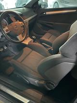 Opel Astra H GTC 2.0 Turbo OPC LINE SR WR HU02/2028 - Opel Astra: Opc Line H