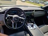Jaguar F-Pace D200 R-DYNAMIC BLACK AWD R-DYNAMIC BLACK  - Jaguar F-Pace: R Dynamic Black