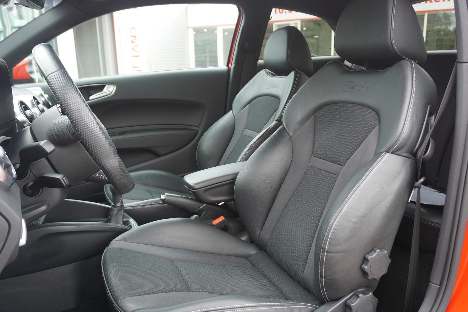 Audi A1 1.0 TFSI ultra sport Bi-Xenon Bose PDC USB