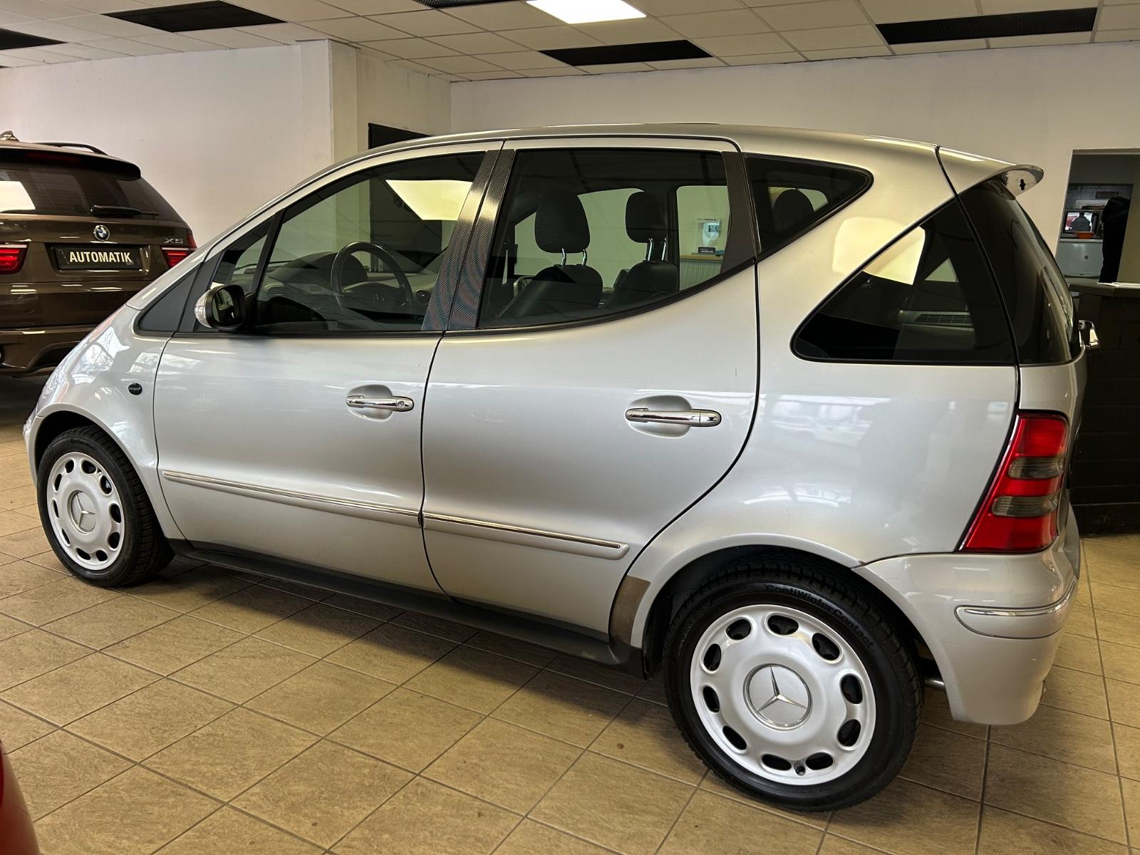 Mercedes-Benz A 160 AVANTGARDE KM 55000