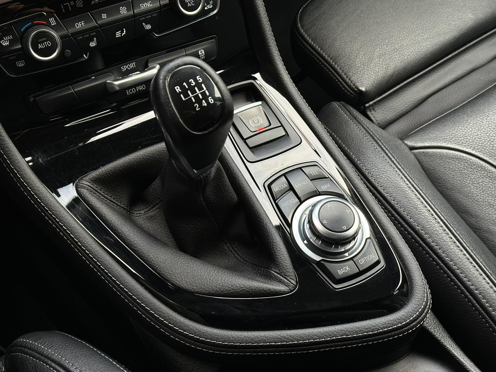 BMW 220i Active Tourer SPORTLINE* AHK#SHZ#NAVI#TEMPO - Image 14