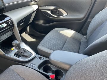 Toyota Yaris Cross 1.5 Hybrid Business *ACC*SHZ*CAM*