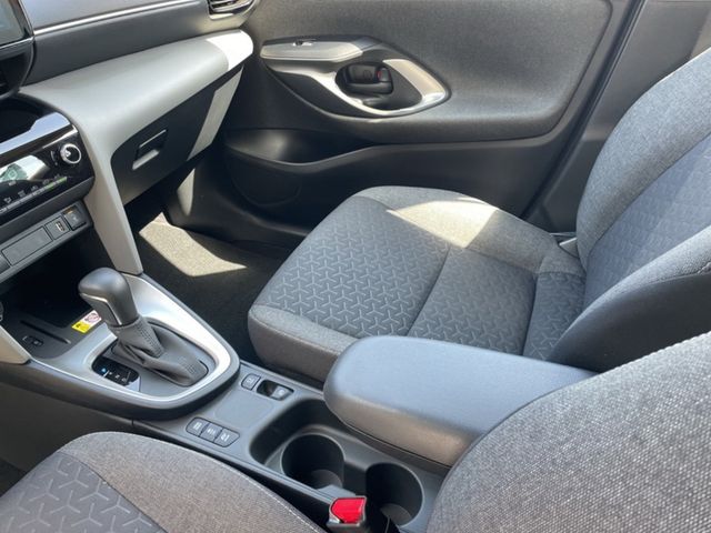 Toyota Yaris Cross 1.5 Hybrid Business *ACC*SHZ*CAM*