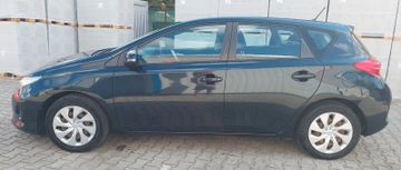 Toyota Auris - 2