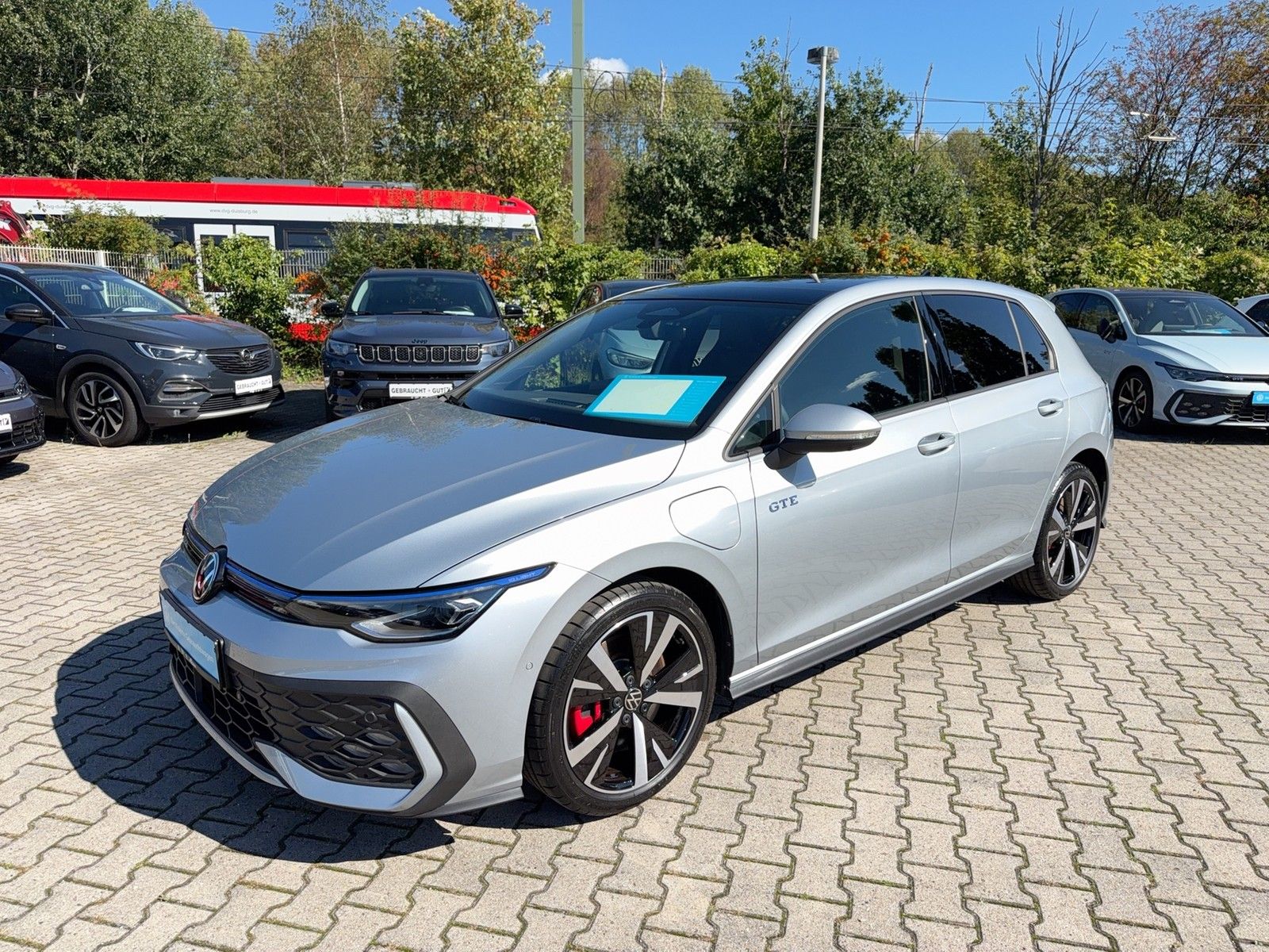Volkswagen Golf VIII 1.5 TSI GTE Matrix Pano 360° AHK LM18 foto 1