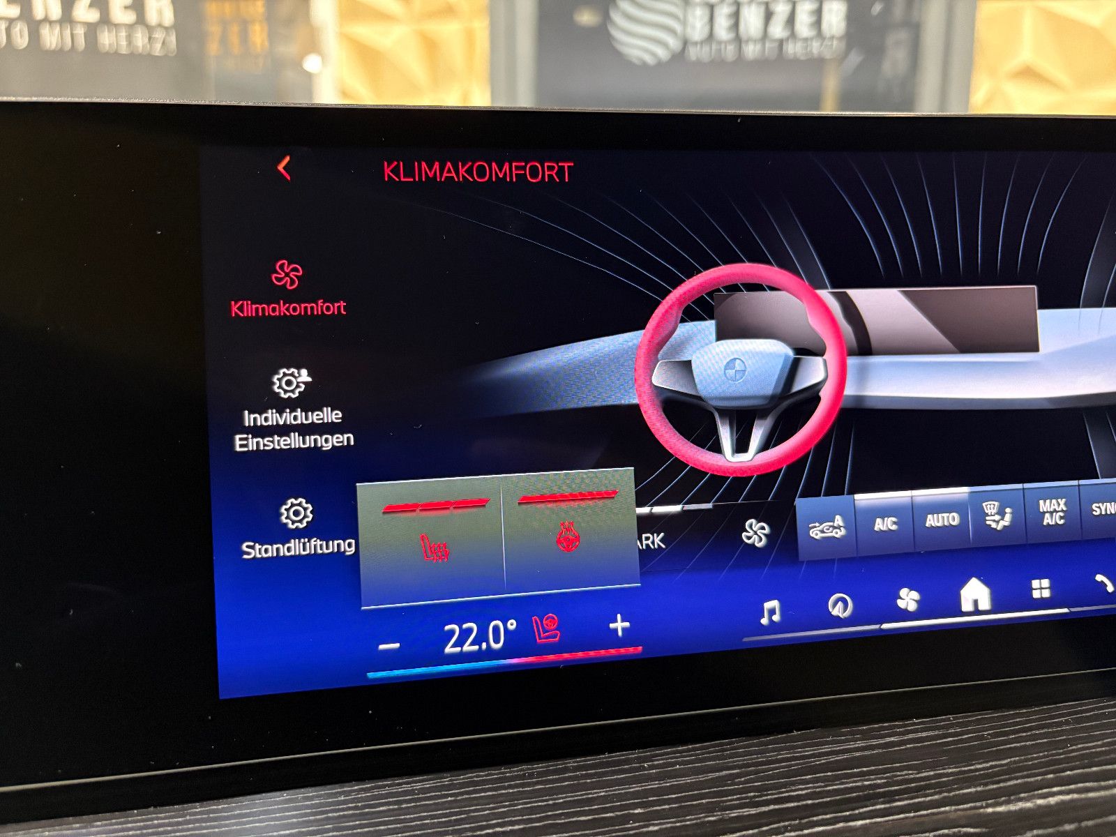 Fahrzeugabbildung BMW X5 30 d xDrive M Sport/HEAD-UP/360°/SOUND/AMBIEN