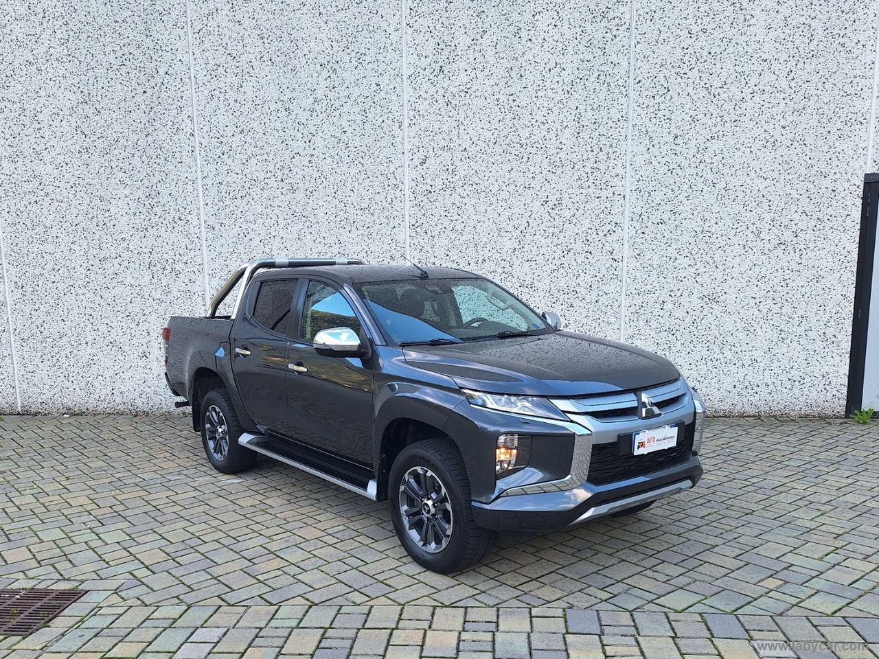 Mitsubishi MITSUBISHI L200 2.3 D DoubleCab 4x4 AUTO RIDOTTE imagem 3