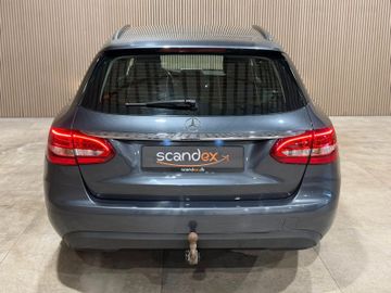 Mercedes C 200 - 4