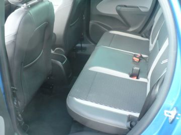Bild 11 Opel Crossland (X) 1.2 Innovation 96kW Kamera SHZ AHK