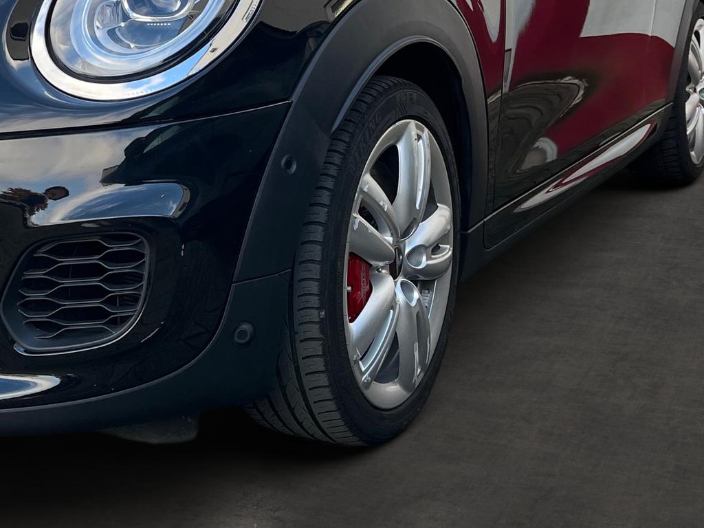 MINI John Cooper Works Cabrio