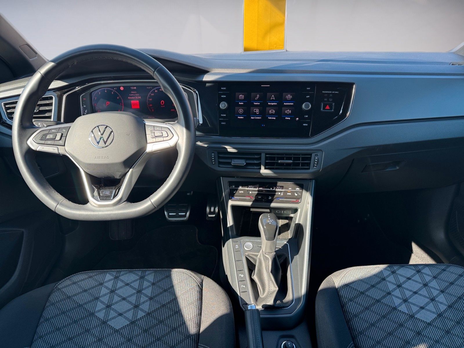 Fahrzeugabbildung Volkswagen Taigo R-Line 1.0 TSI