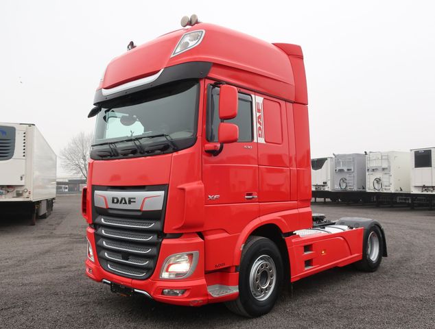 DAF XF 530 FT Super Space Cab Standklima LED