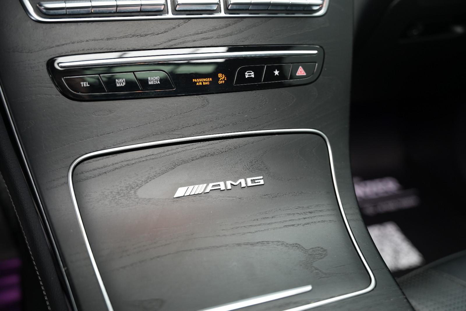 Mercedes-Benz GLC 63 AMG Coupe/MBUX/Ambiente/Schiebedach/Kam/