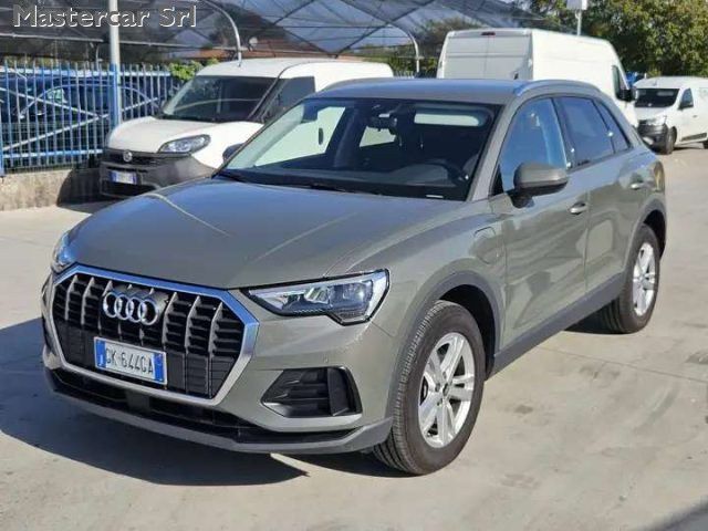 Audi AUDI Q3 Q3 45 1.4 tfsi e Business s-tronic - GK6 imagem 2