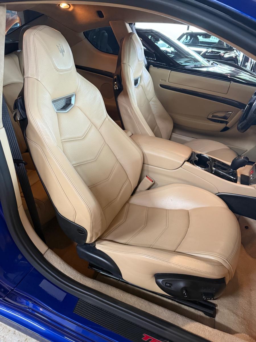 Maserati Grandturismo MC 4.7 V6 460ch - Hayon éléctrique - Volant Carbone - Sièges sport éléctriques - Hayon éléctrique
