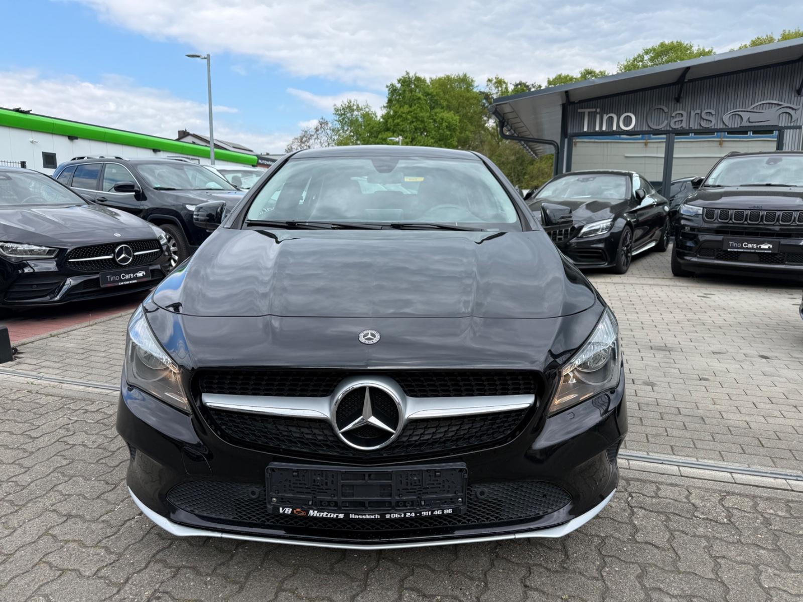 Mercedes-Benz CLA Shooting Brake AMG PAKET 180d Tuv neu