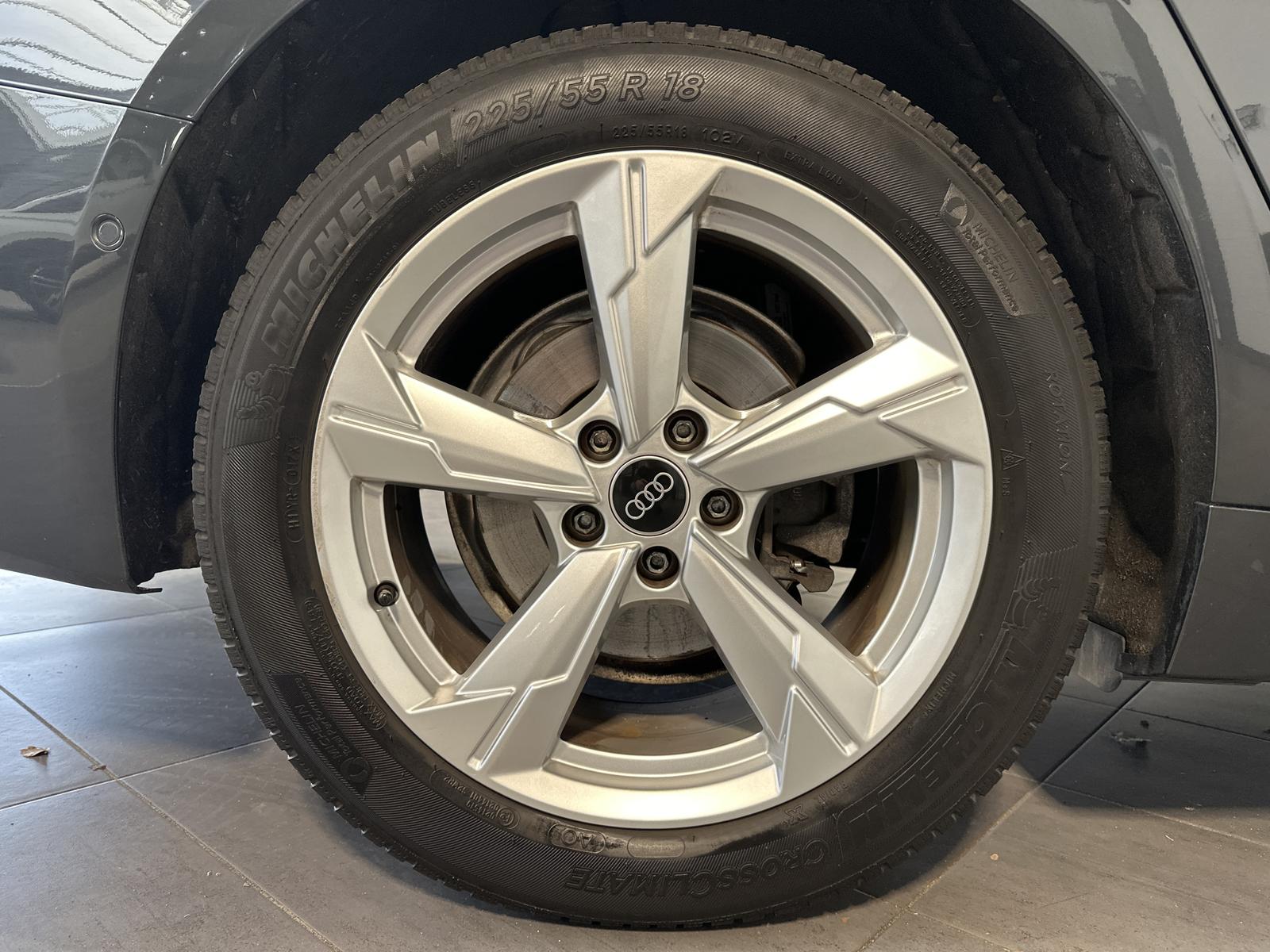 Audi A6 Avant 40 TDI Qu Sport Black NAV+LED+360°, миниатюра 3
