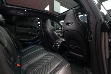 صورة مصغرة 33 لـ 2023 Aston Martin DBX