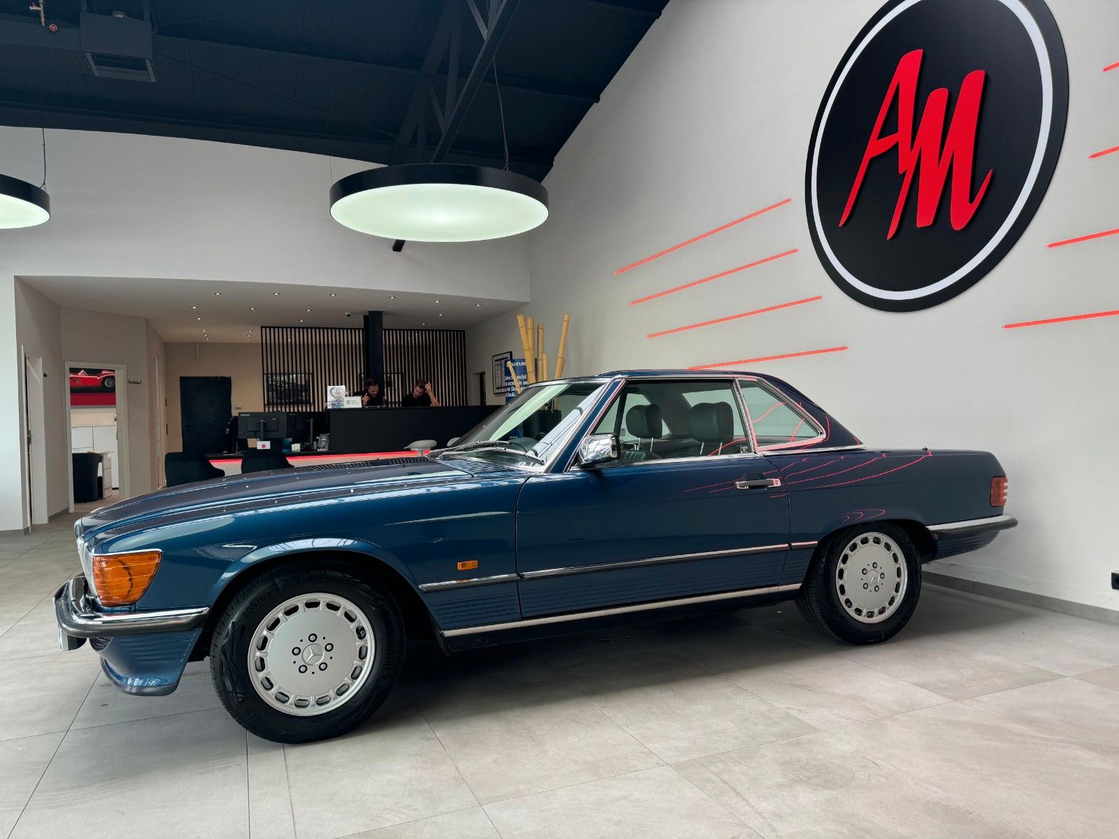 Fahrzeugabbildung Mercedes-Benz SL 300 R107 Cabriolet*H-Kennzeichen*Hardtop*