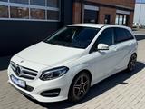 Mercedes-Benz B 200 CDI 4Matic *LED*NAVI*KAMERA*TÜV & INSP NEU - Mercedes-Benz B 200: 4matic