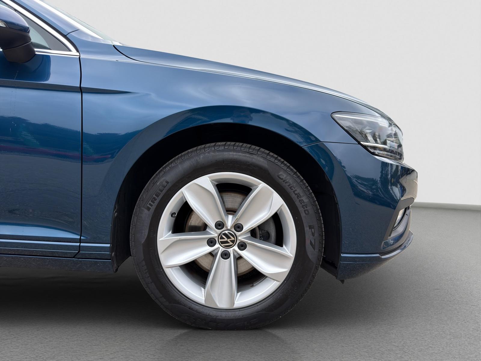 Volkswagen Passat 2.0 TDI Navi Keyl* Massage Kam*, миниатюра 17