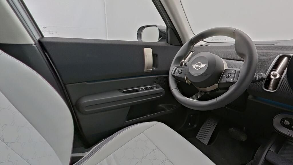MINI Countryman C (Cooper) - Bild 11