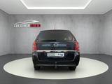 Opel Zafira B Family Plus7.Sitzer NAVI SHZ AHK PDC !! - Opel Zafira Gebrauchtwagen in Bremen