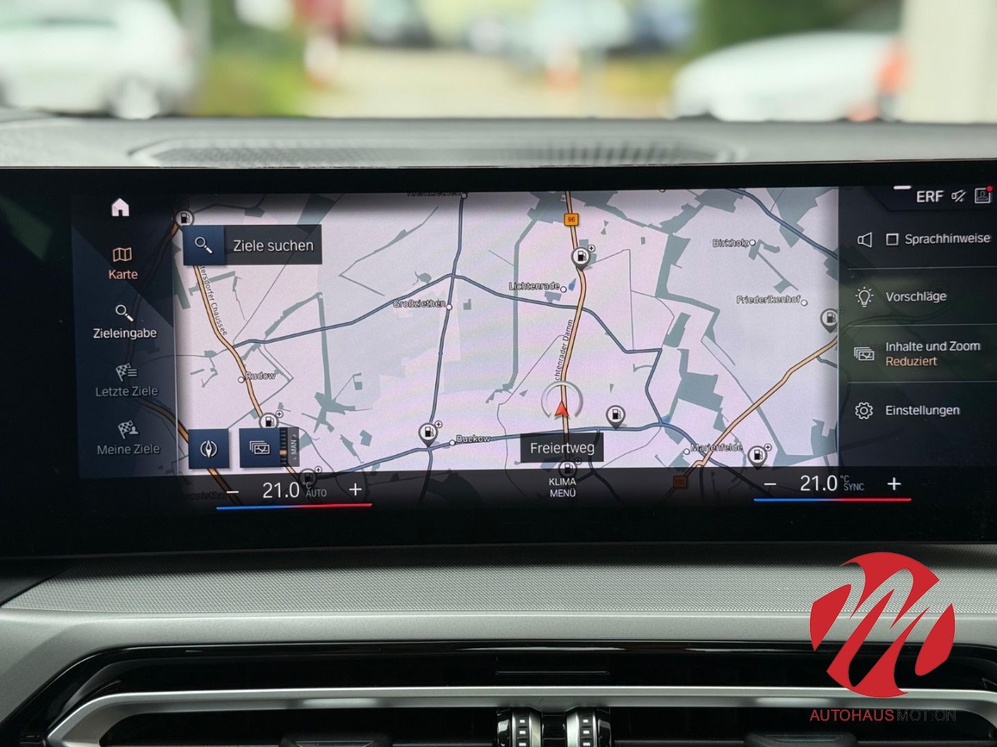 BMW 320 d Facelift Navi HUD GSD Laser LED Temp Parkl foto 24