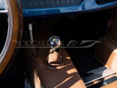 Fahrzeugabbildung Morgan 4/4 *Sport Blue / Yarwood Honey*