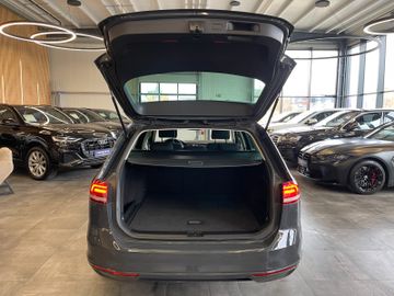 Volkswagen Passat Variant  *1.HAND*NAVI*APS*AHK*LED*SMARTL*