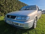 Volkswagen VW Passat B4 VR6 2.9L SYNCRO Variant Oldtimer - VW Passat Variant von 1995