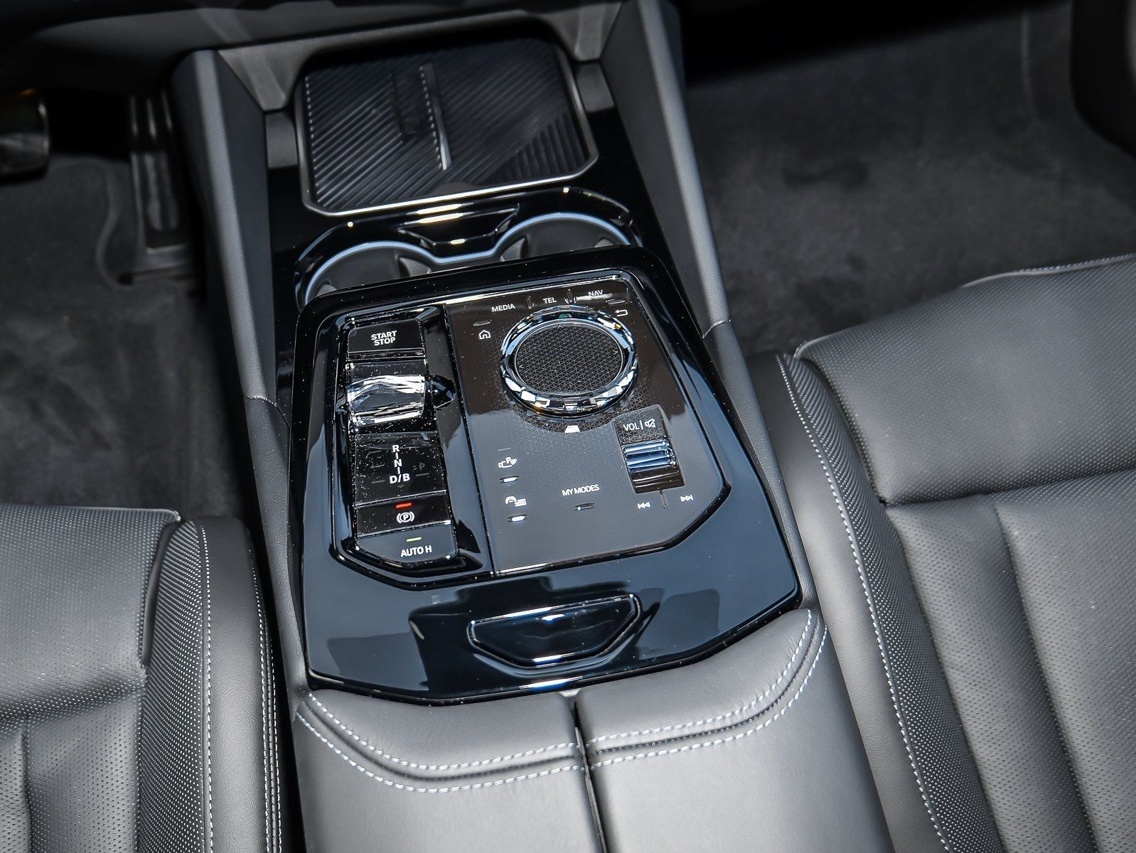 BMW i5 - Bild 11