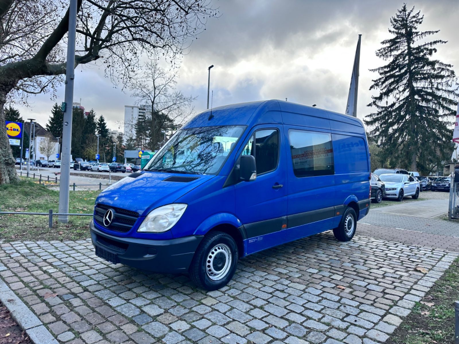 Fahrzeugabbildung Mercedes-Benz Sprinter 211 CDI L2H2 Mixto*5.Sitze*AHK*