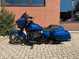 Harley-Davidson Street Glide - HARLEY-DAVIDSON MOTORRAD