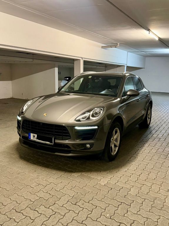 Image of Porsche Macan