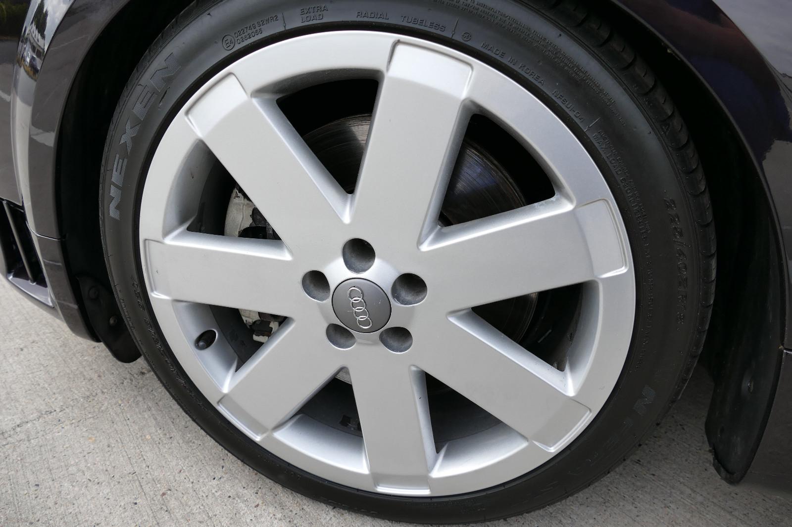 Audi TT Coupe 3.2 V6 DSG quattro NAVI LEDER TEMPOMAT