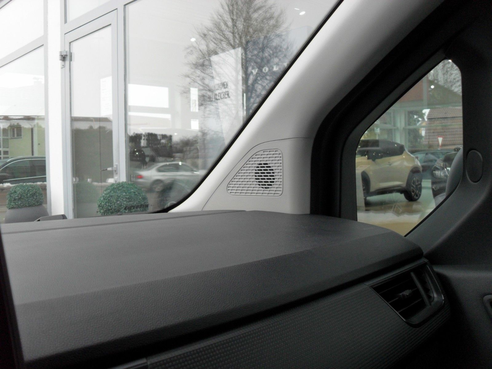 Fahrzeugabbildung Nissan Townstar Kastenwagen L2 2,3t N-Connecta