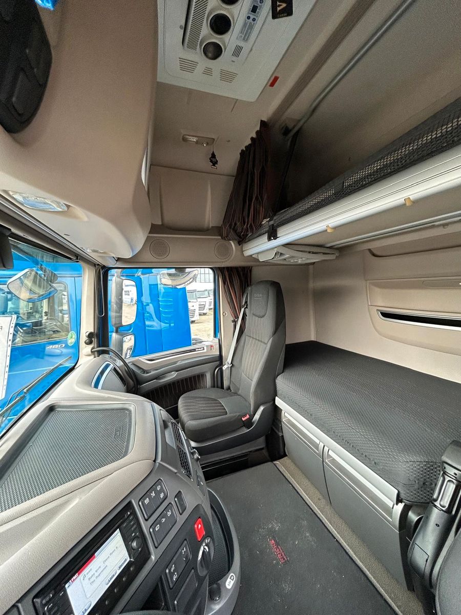 Fahrzeugabbildung DAF 12 Stück SSC, Intarder, Klima, Bj.2021