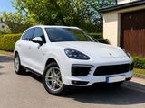 Porsche Cayenne S E-Hybrid S - Porsche Cayenne Gebrauchtwagen in Stuttgart