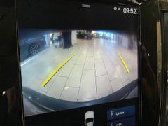 Fahrzeugabbildung Volvo V90 D3 Momentum NAVI/LED/LEDER/SHZ/CAM/PDC