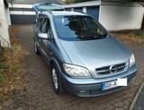 Opel Zafira 2.0 DTI Executive Executive - Opel Zafira aus 2004 mit Diesel-Antrieb